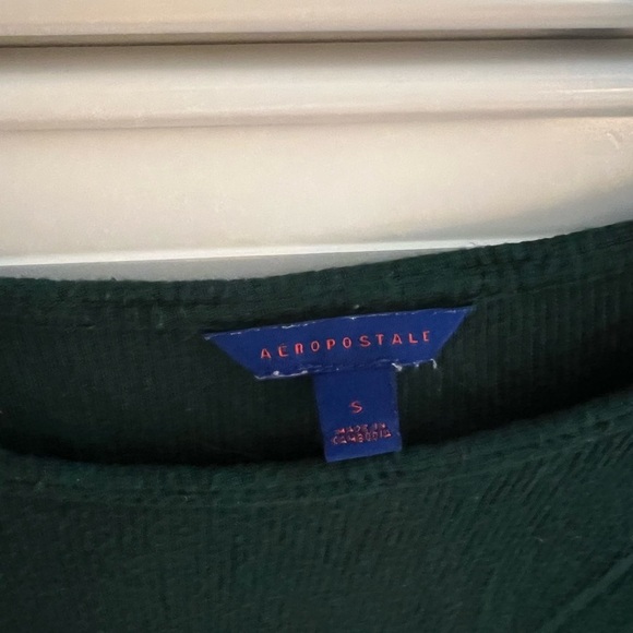 FREE WITH PURCHASE! Aeropostale long sleeve tee - Picture 3 of 3